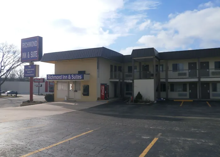 Richmond Inn And Suites